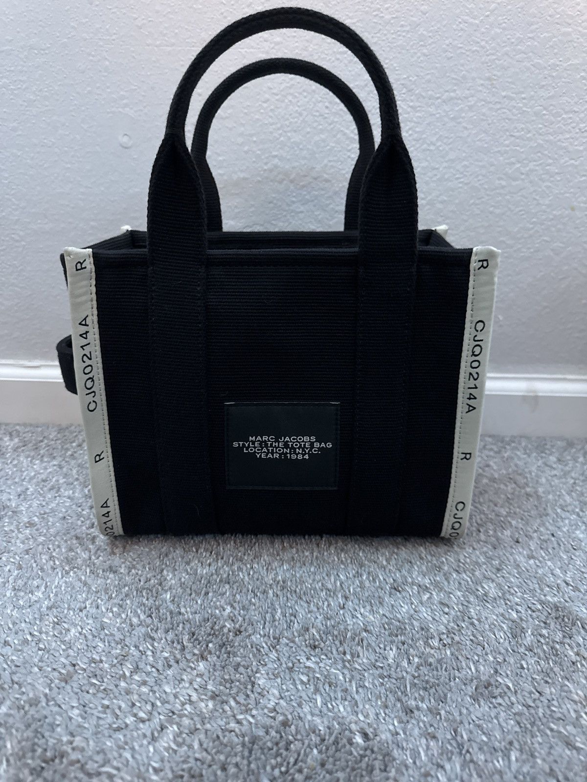 Marc Jacobs MARC JACOBS *THE TOTE BAG* Size ONE SIZE - 3 Thumbnail