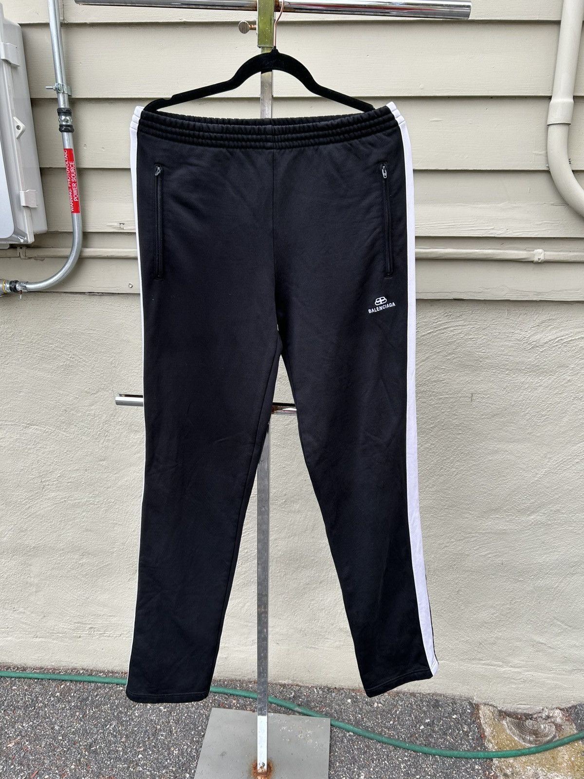 Balenciaga Balenciaga logo track pants Size US 38 / EU 54 - 1 Thumbnail