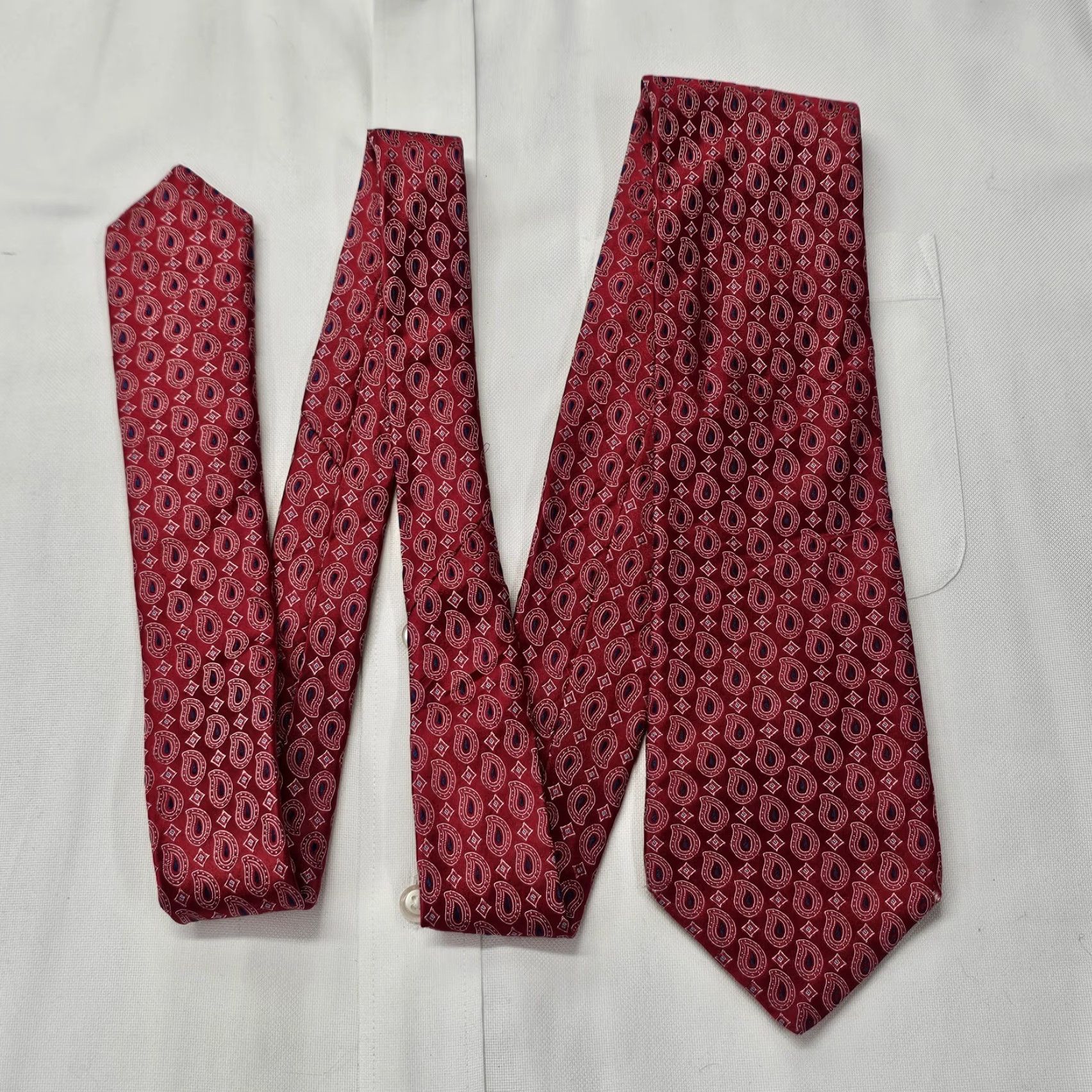 Cremieux Cremieux Tie Mens 59 3/4" X 3 3/4" Red Paisley Silk Classic Colorful Office Wear USA Size ONE SIZE - 2 Thumbnail