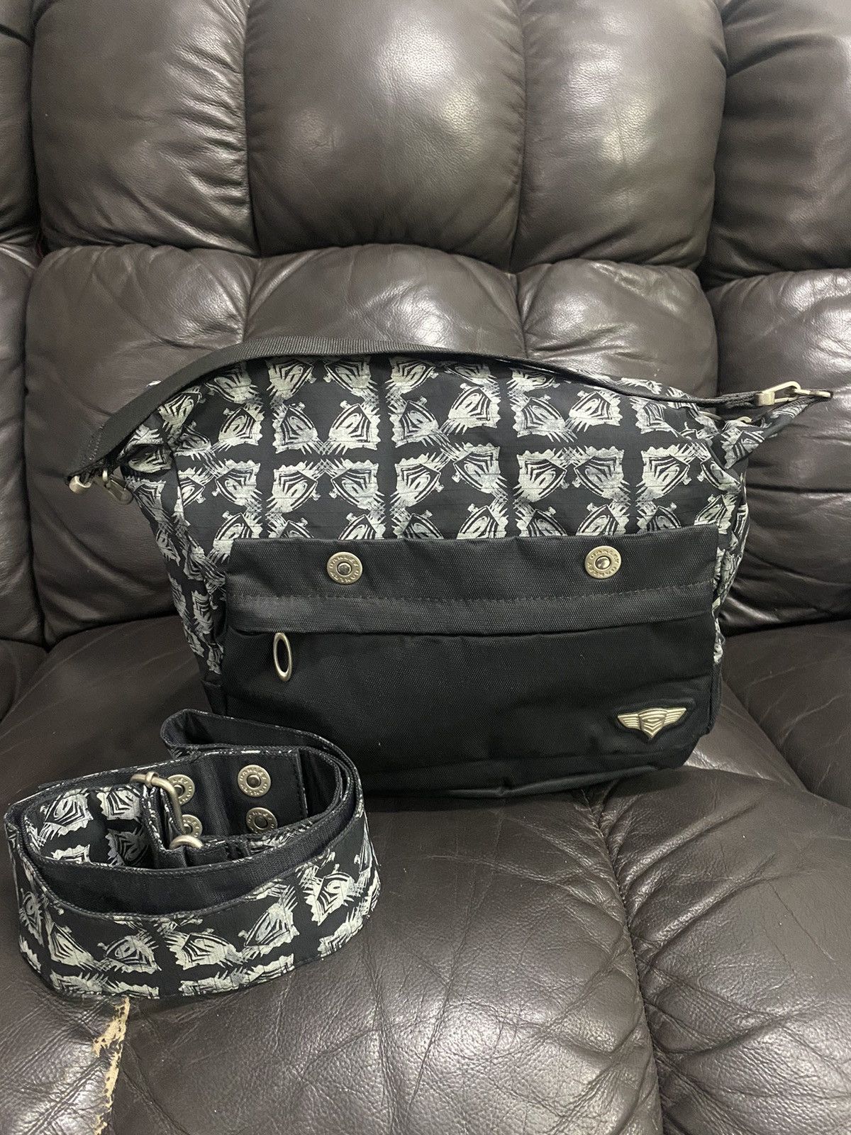 Oakley Authentic Oakley Box Pouch Bag Size ONE SIZE - 1 Thumbnail