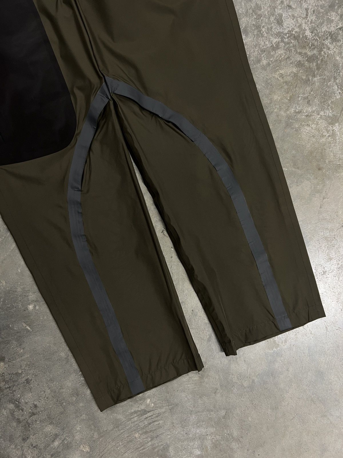 Oakley Oakley x Samuel Ross Track Pants Size US 30 / EU 46 - 2 Thumbnail