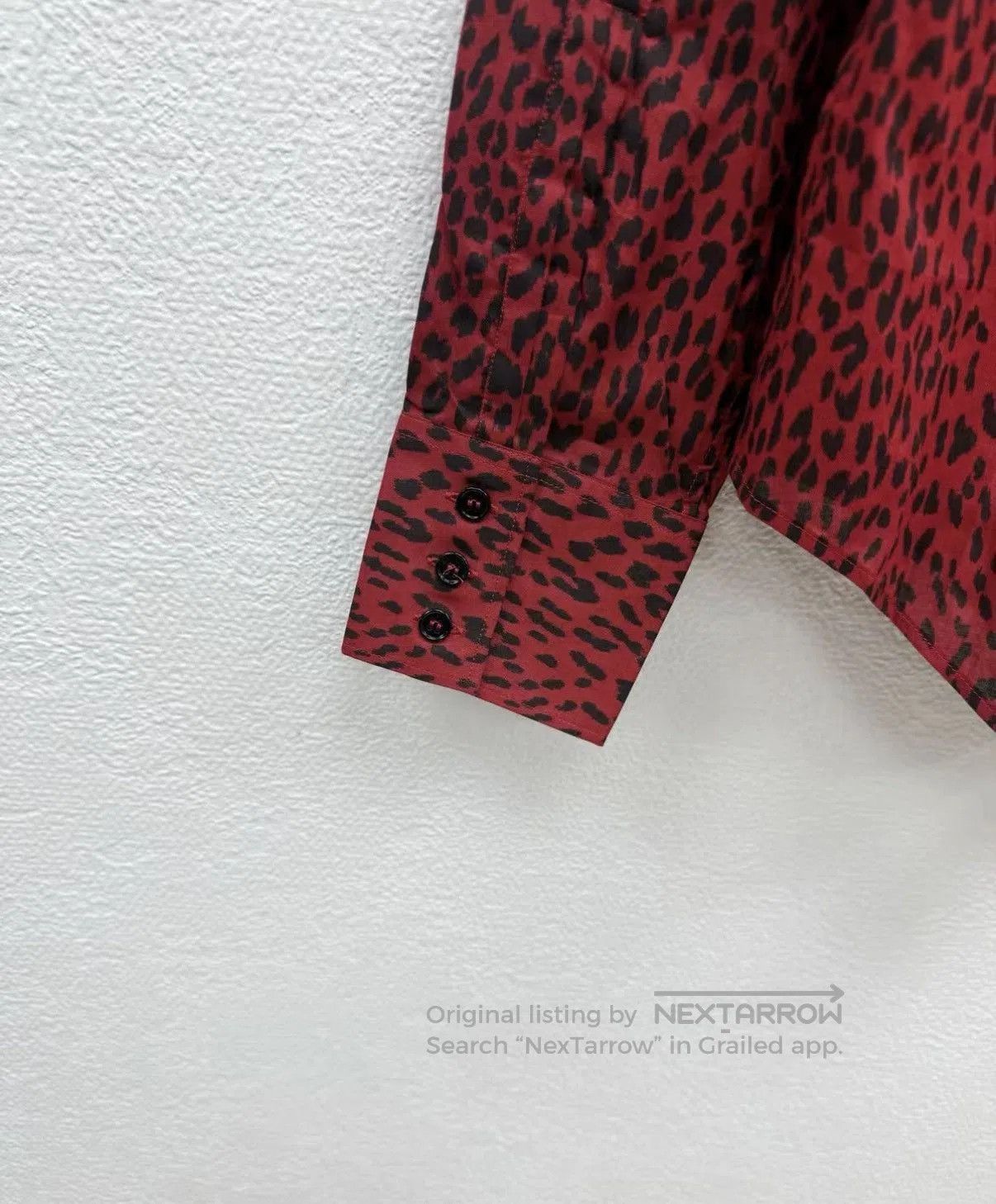 Saint Laurent Paris Red Leopard Print Long Sleeve Button. Size US XS / EU 42 / 0 - 6 Thumbnail