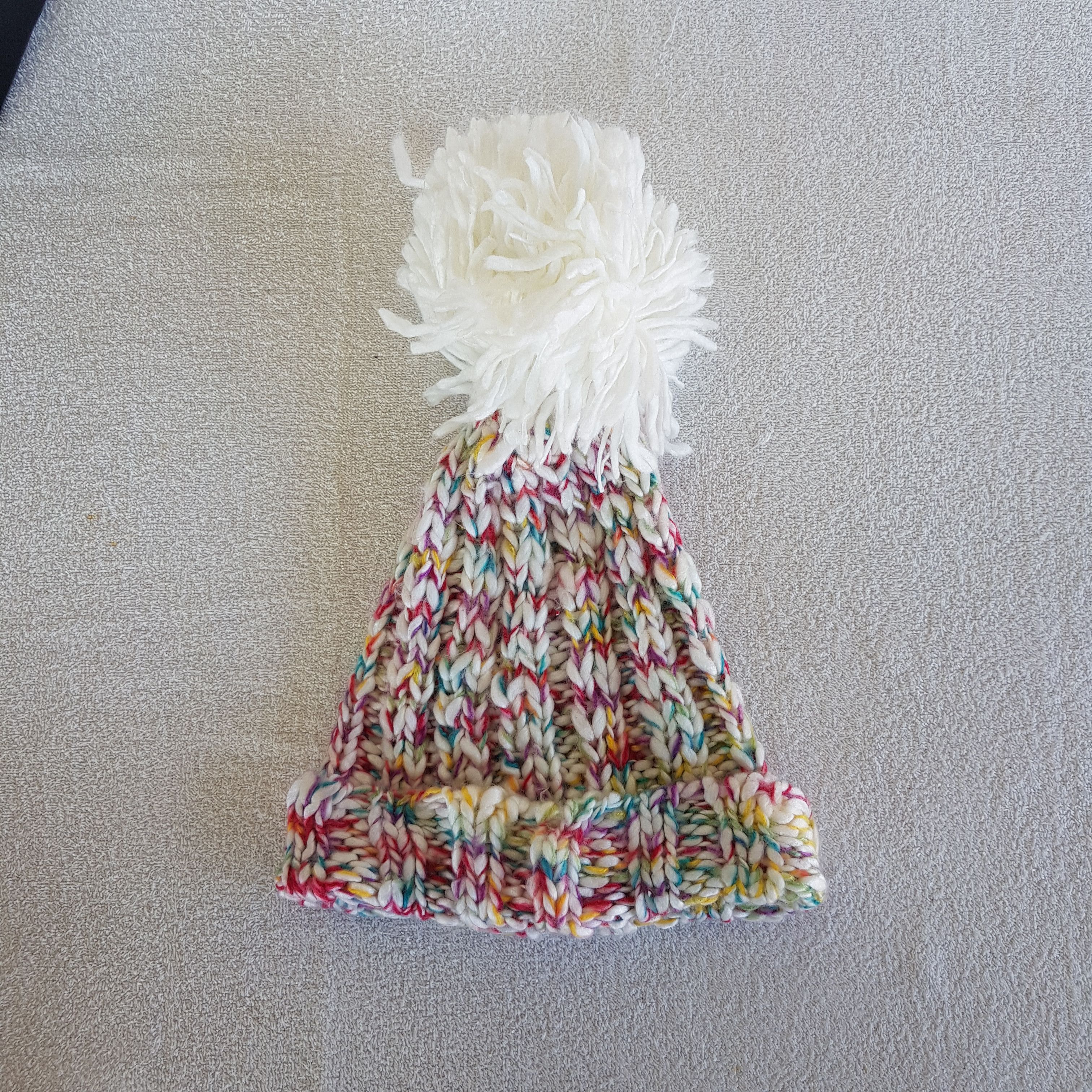 Japanese Brand Vintage Grazie Beanie Giant Crochet Pom Snow Caps Ski Hats Size ONE SIZE - 5 Thumbnail