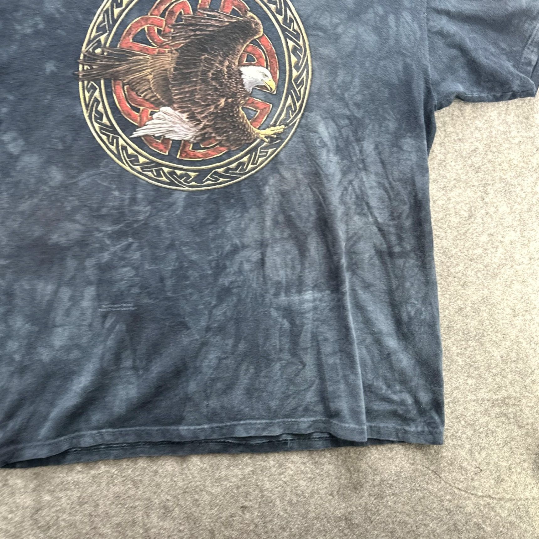 The Mountain VINTAGE The Mountain Shirt Mens XL Blue Bald Eagle Graphic Tie Dye USA Made 2009 Size US XL / EU 56 / 4 - 5 Thumbnail