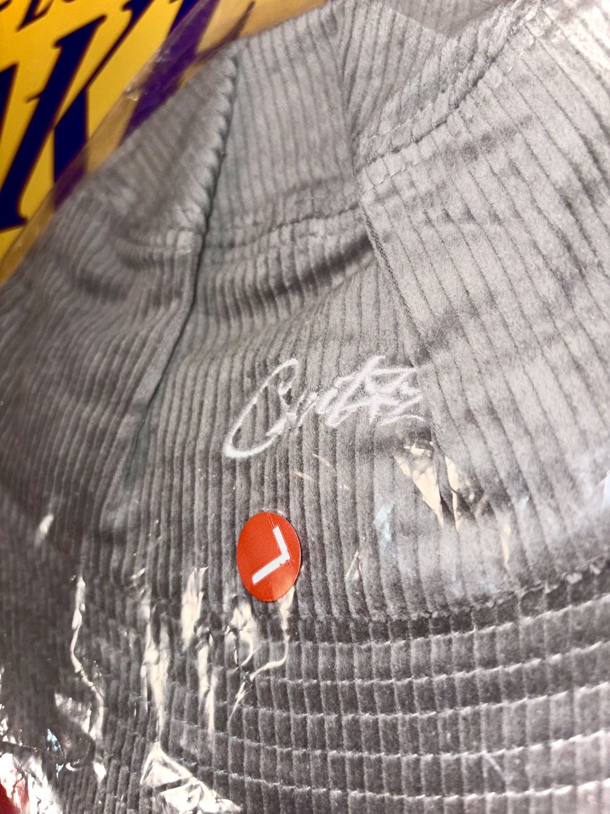 Corteiz Grey Corteiz Corduroy Bucket Hat (Large) Size ONE SIZE - 3 Thumbnail