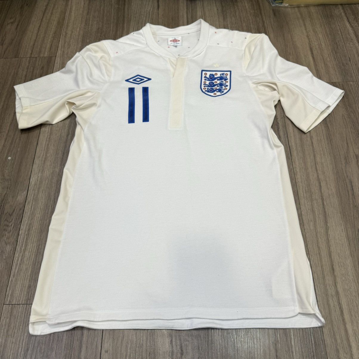 Umbro England 11/12 home shirt #11 Milner Size US S / EU 44-46 / 1 - 1 Thumbnail