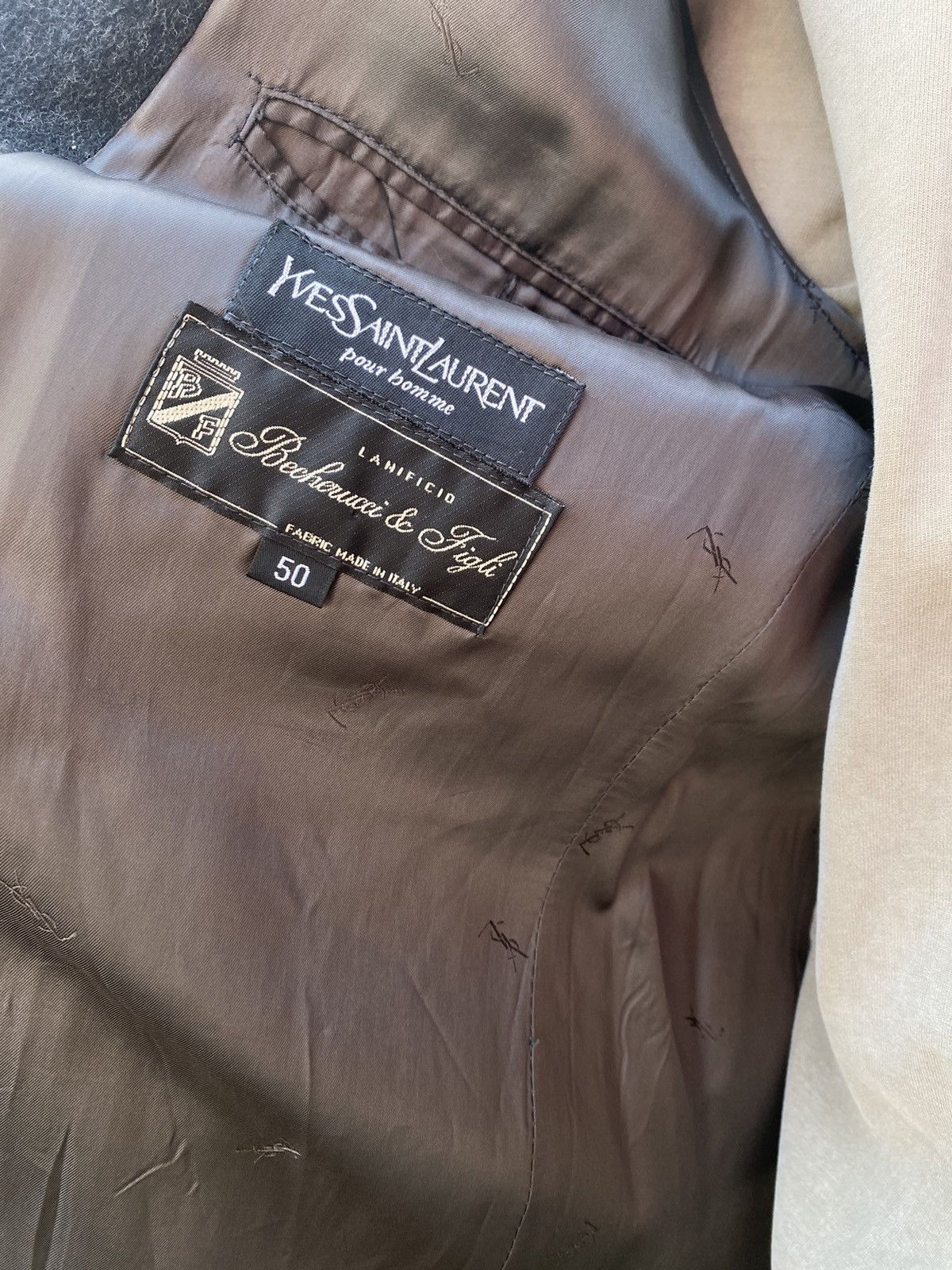 Yves Saint Laurent Yves Saint Laurent Size US M / EU 48-50 / 2 - 6 Thumbnail