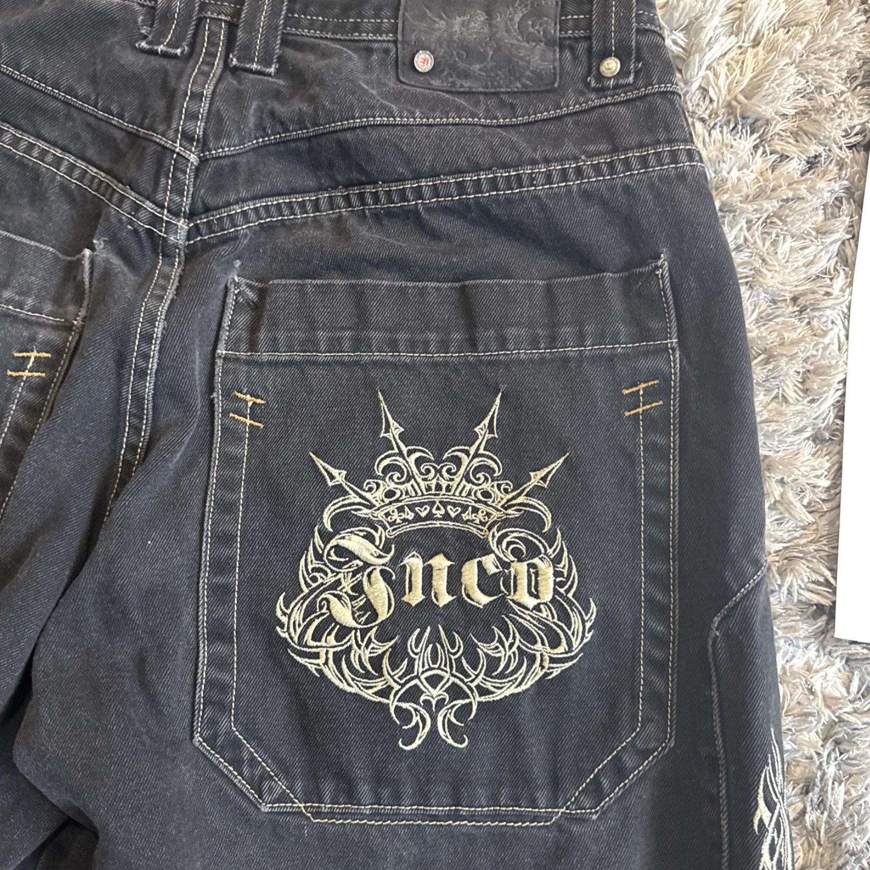 JNCO **Vintage 90's JNCO Black Embroidered Denim Jeans Men’s Size 34** User: Vintage 90's JNCO Black Embroidered Denim Jeans Men’s Size 34 Size US 34 / EU 50 - 6 Thumbnail