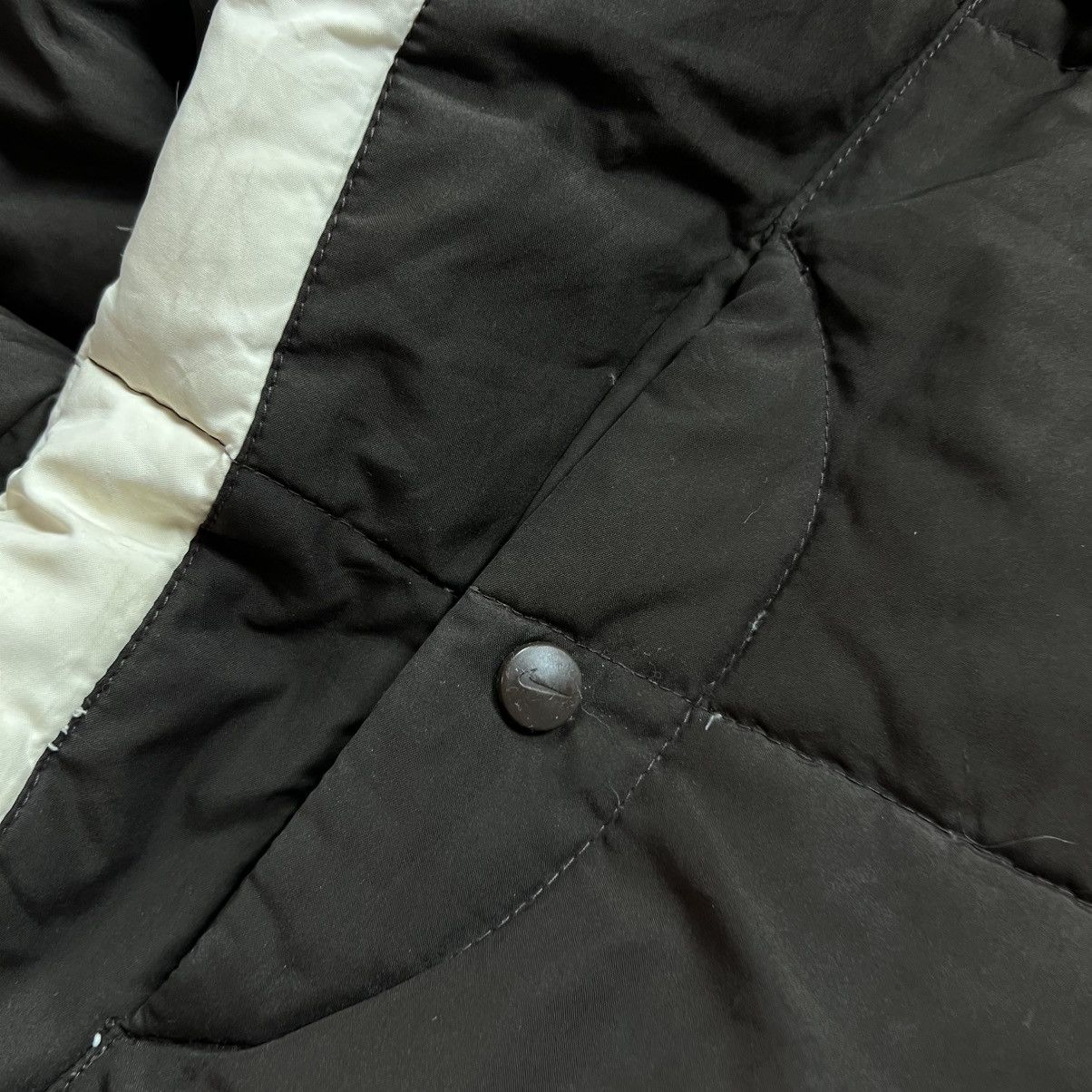 Nike 90s NIKE SWOOSH VINTAGE GORPCORE PUFFER DOWN HOODED JACKET Size XL / US 12-14 / IT 48-50 - 7 Thumbnail