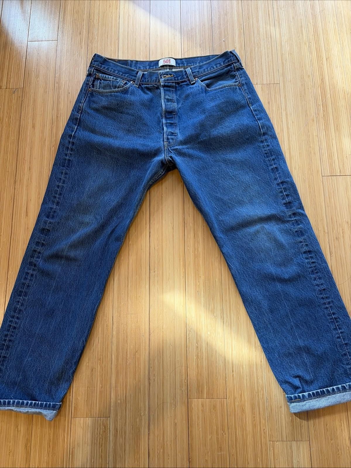Levi's Levis 501 Jeans Mens 36 Straight Leg Button Fly Size US 38 / EU 54 - 1 Thumbnail