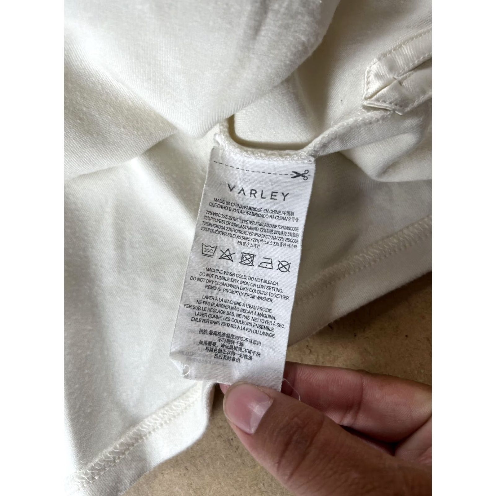 Varley Varley Sweater Womens M White Pullover Mock Neck Lightweight Stretch Raglan Size M / US 6-8 / IT 42-44 - 2 Thumbnail