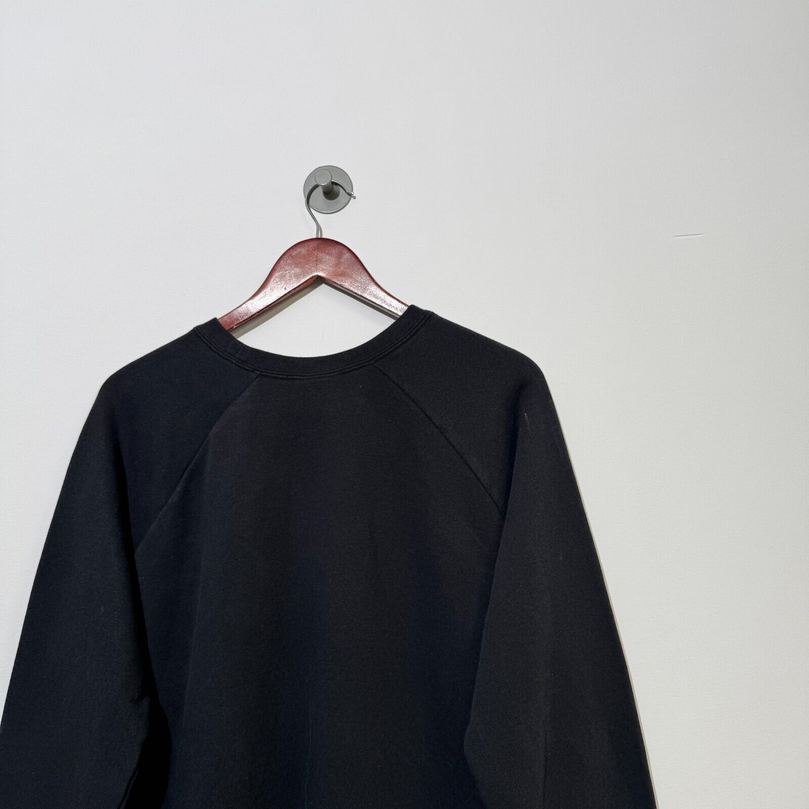 Nike × Vintage Nike Unisex Black Cotton Crop Top Crewneck Size XL Size US XL / EU 56 / 4 - 9 Thumbnail