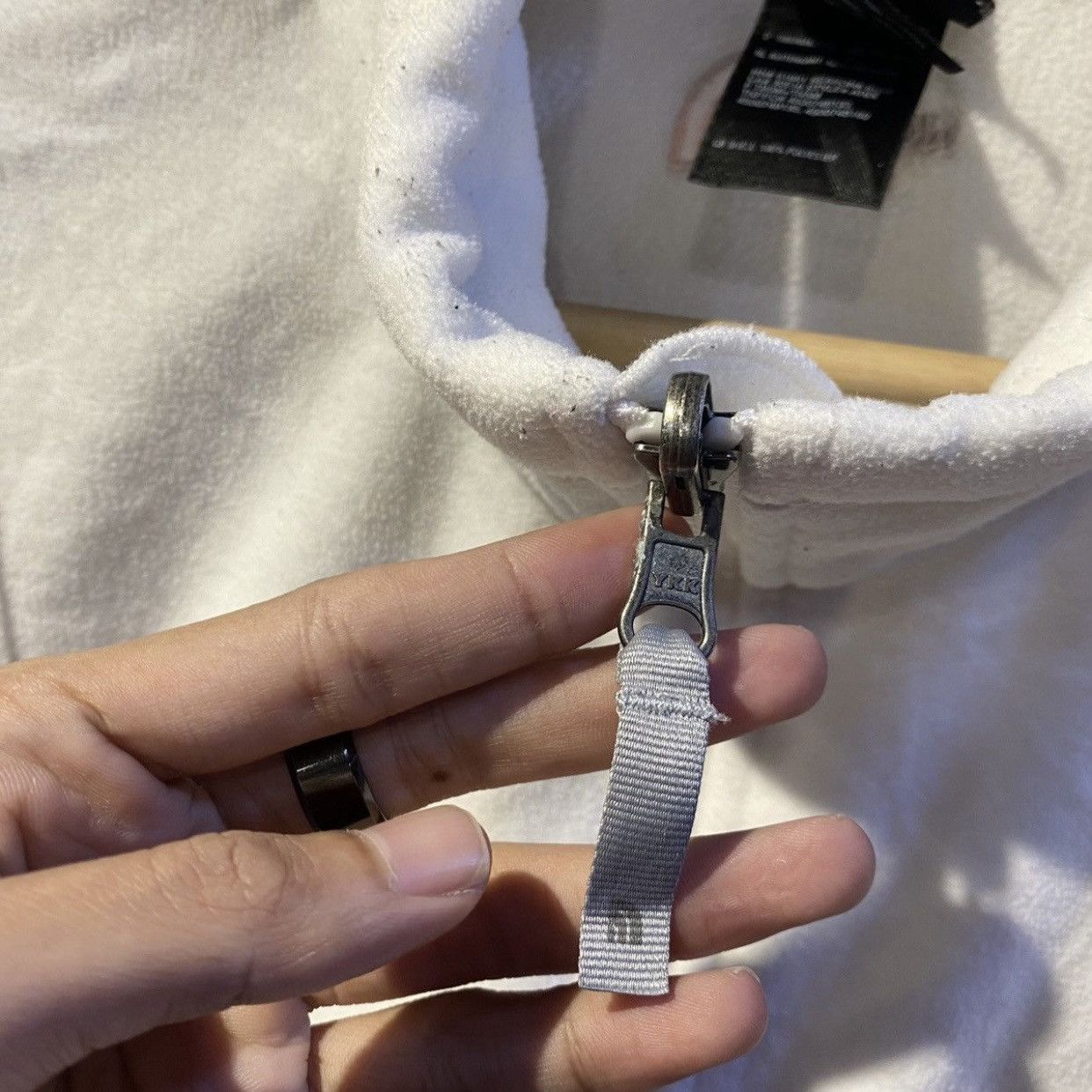 The North Face The North Face Girl’s Fleece Jacket Can Fit Women Size M Size M / US 6-8 / IT 42-44 - 9 Thumbnail