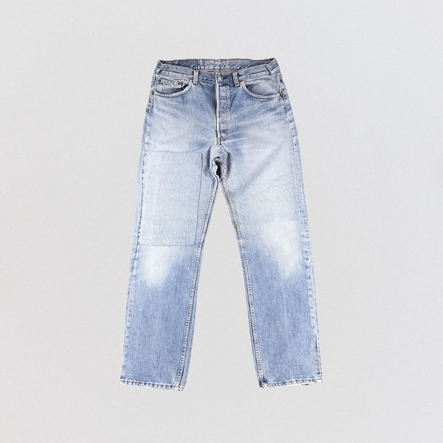 Vintage 90s Light Wash Levis 501 Jeans-JM864