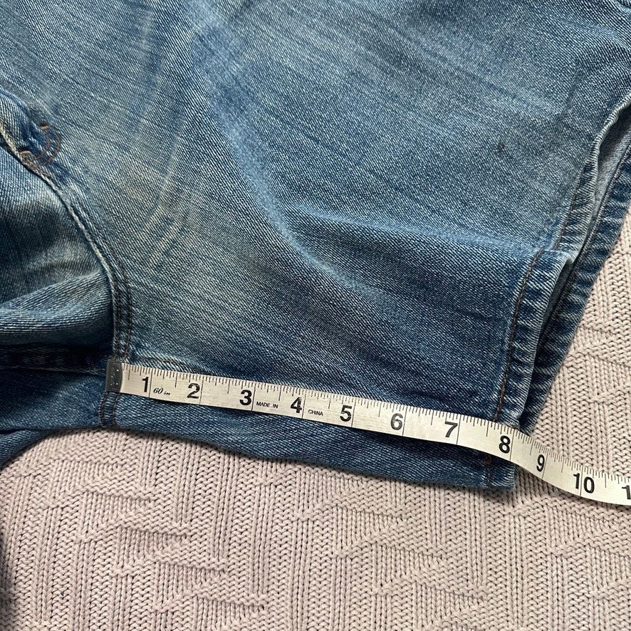 Calvin Klein Calvin Klein jean shorts size 40 Size US 40 / EU 56 - 6 Thumbnail