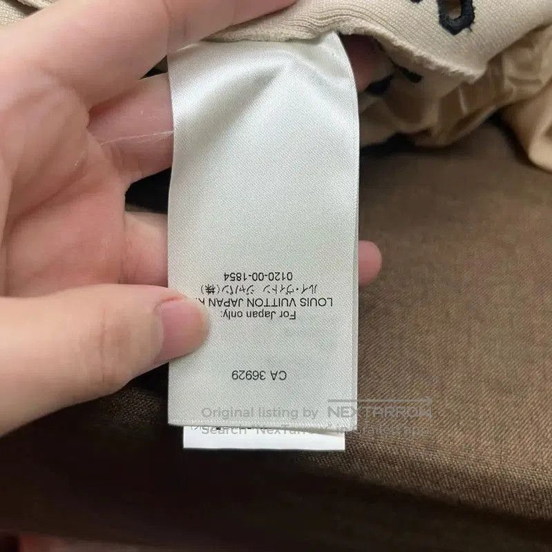 Other Louis Vuitton White Silk Floral Skirt . Size 23" - 6 Thumbnail