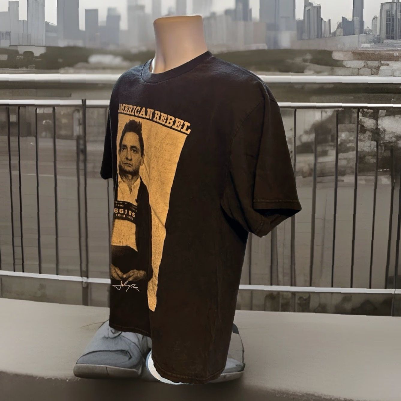 Vintage Johnny Cash American Rebel Mug Shot Shirt Men Large Black Short Sleeves Zion Logo Graphic Tee Size US L / EU 52-54 / 3 - 7 Thumbnail