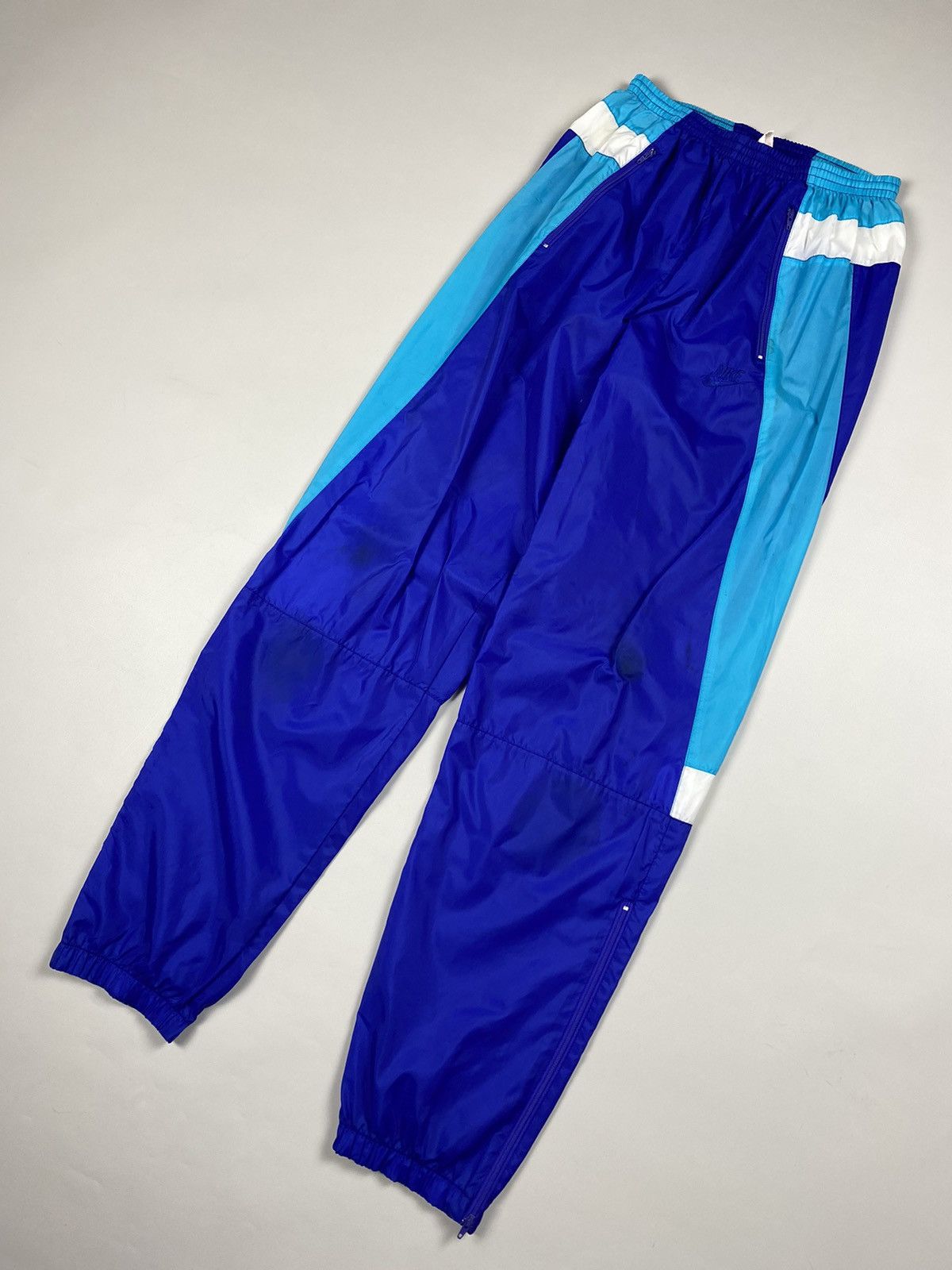 Nike × Vintage Nike vintage Y2K men’s nylon track pants size M Size US 32 / EU 48 - 6 Thumbnail