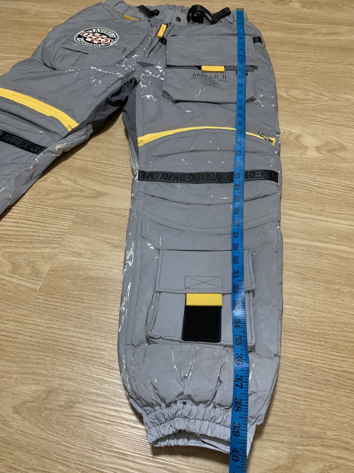Apollo Avirex Hangar Apollo 11 Puffer Pants Distressed Reflective Size US 34 / EU 50 - 25 Thumbnail