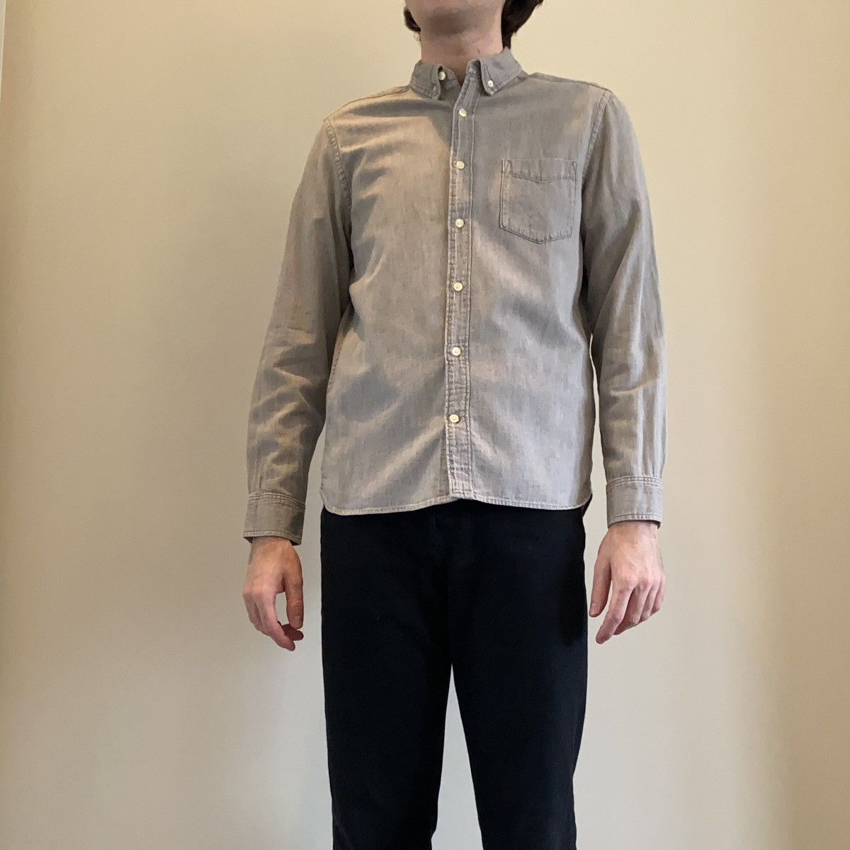 H&M H&M Grey Button-Up Shirt (M) Size US M / EU 48-50 / 2 - 1 Thumbnail