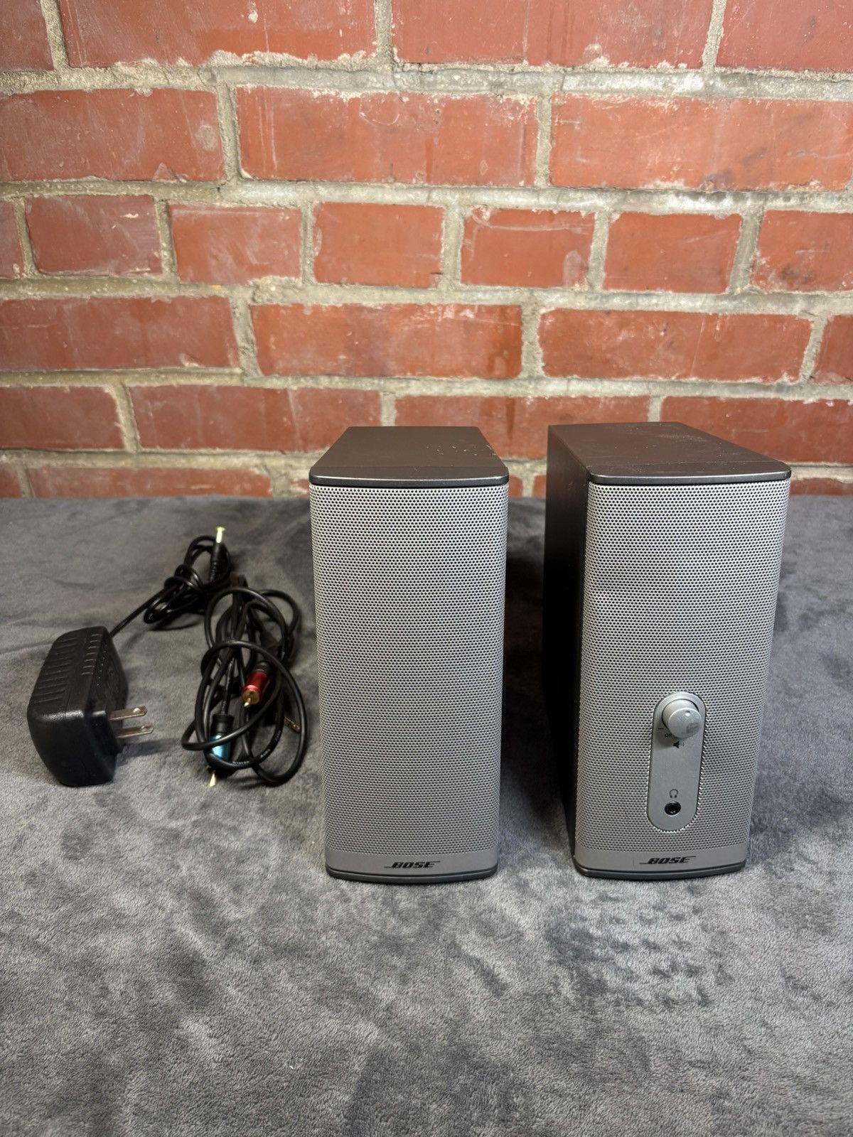 Other Bose Companion 2 Series II Multimedia Computer Speakers Size ONE SIZE - 1 Thumbnail