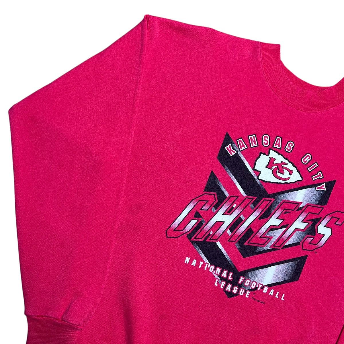 NFL 1997 NFL Kansas City Chiefs Spell Out 3D Graphic Sweatshirt Size US M / EU 48-50 / 2 - 21 Thumbnail