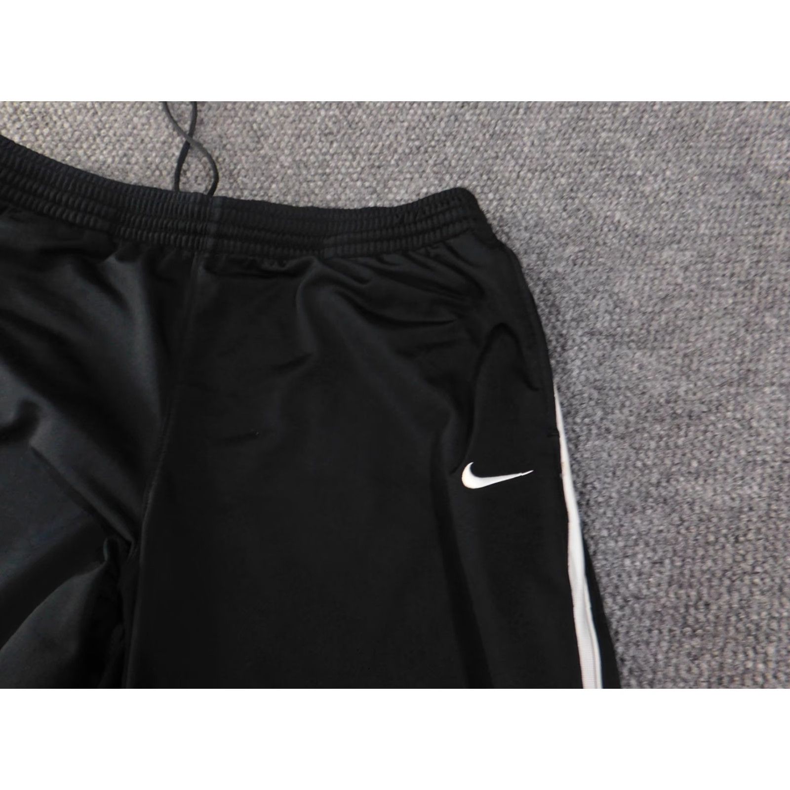 Nike VINTAGE Nike Sweatpants Mens XL Black Basketball Side Zip Track Athletic Size US 36 / EU 52 - 4 Thumbnail