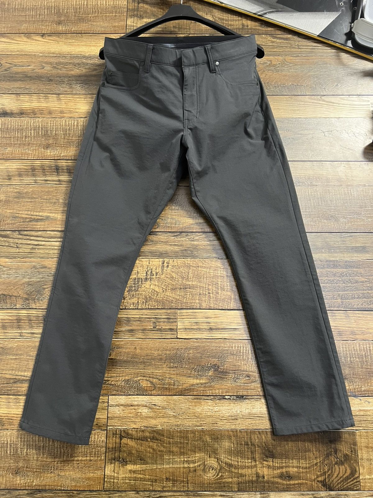 Nike NIKE DRI-FIT Repel 5 Pocket Slim Fit Golf Pants Dark Smoke Size US 32 / EU 48 - 1 Thumbnail
