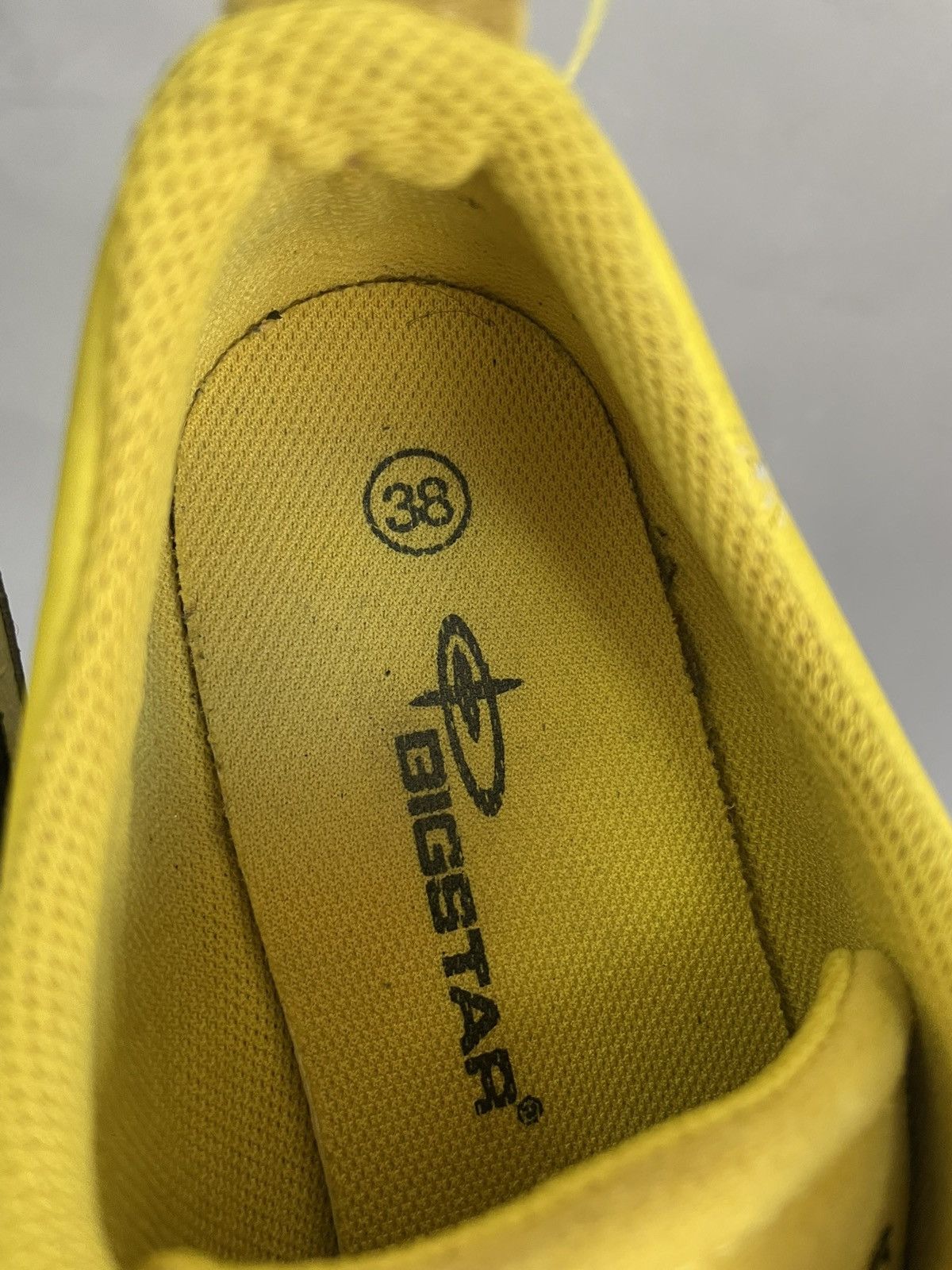 Big Star Bog Star Onitsuka style yellow kill bill sneakers y2k Size US 8 / IT 38 - 9 Thumbnail