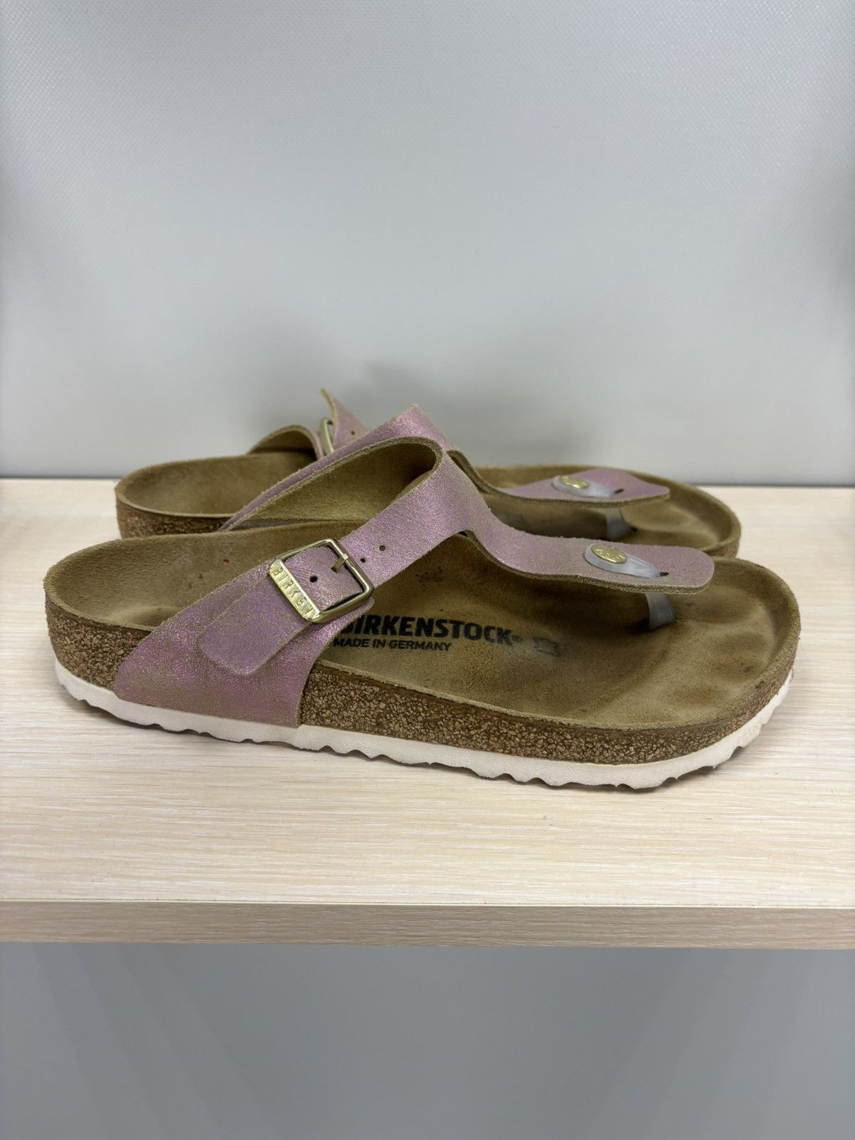 Birkenstock Womens slippers Birkenstock Size 38 Color Pink Size US 8 / IT 38 - 7 Thumbnail