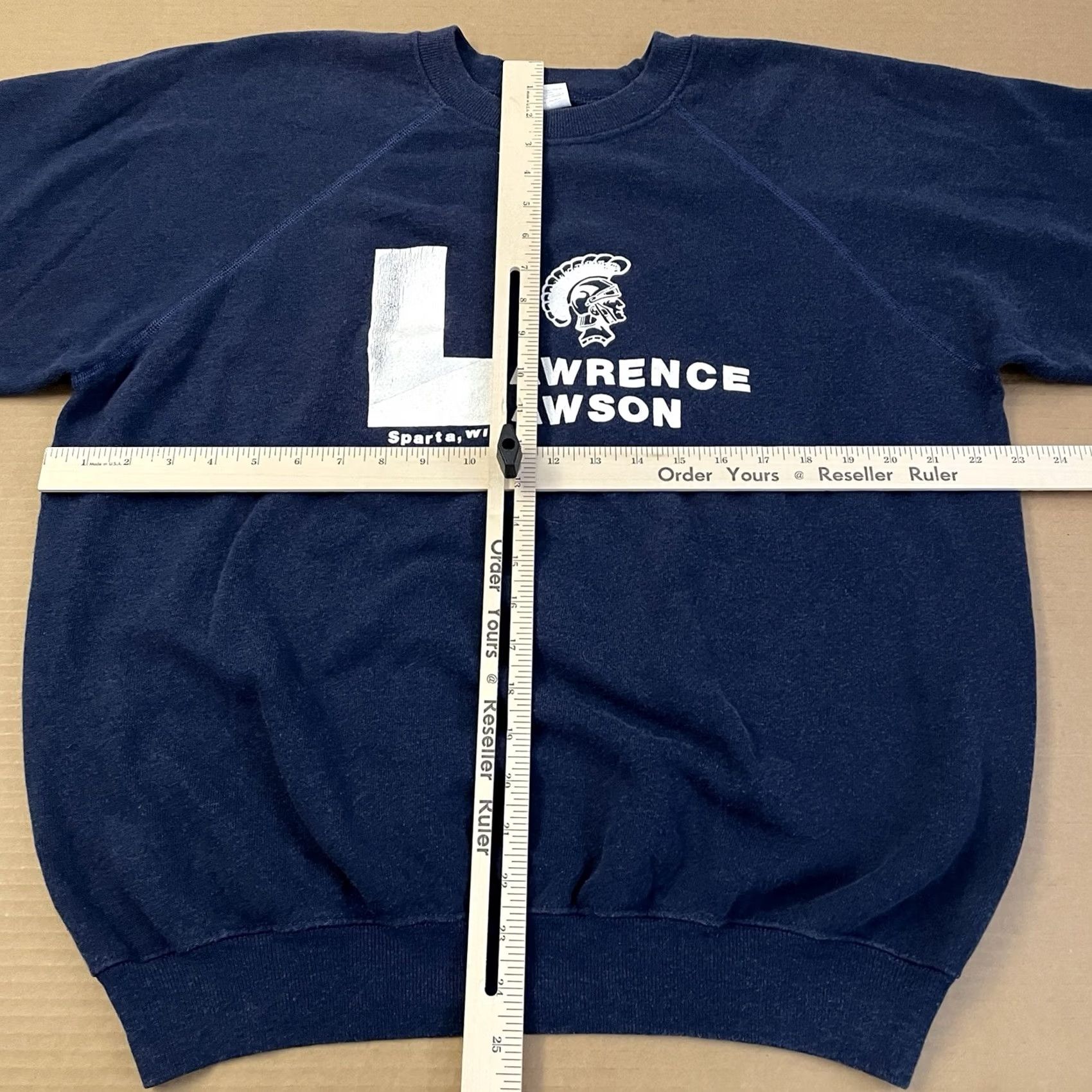 Hanes VINTAGE Hanes Sweatshirt XL Wisconsin Blue School Lawrence Lawson Elementary Spart 90s Retro Crew Neck Pullover Men Boys Size US XL / EU 56 / 4 - 5 Thumbnail