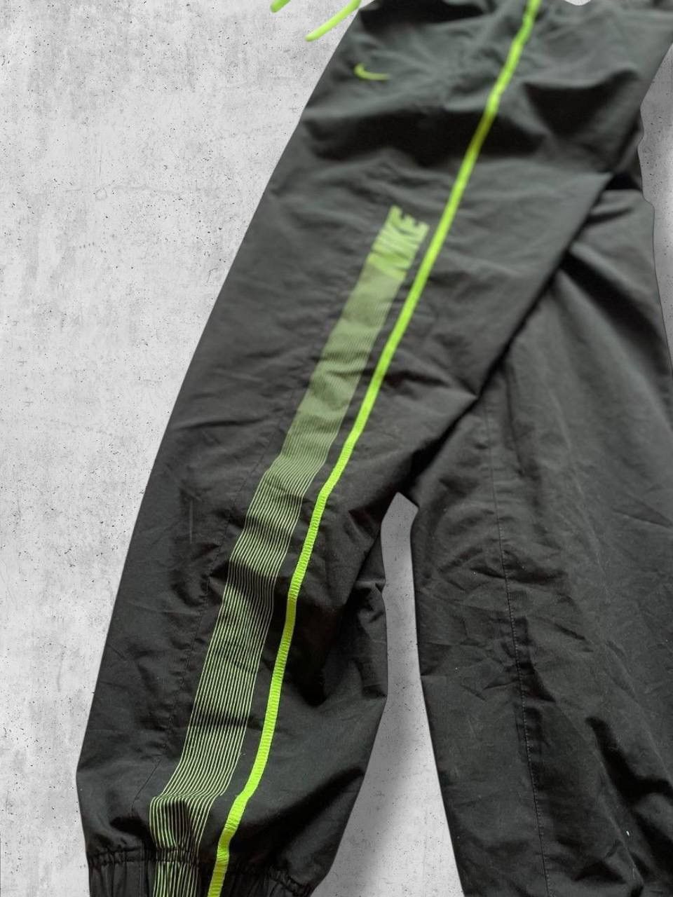 Nike Nike vintage track pants nylon trousers y2k 32 Size US 32 / EU 48 - 4 Thumbnail