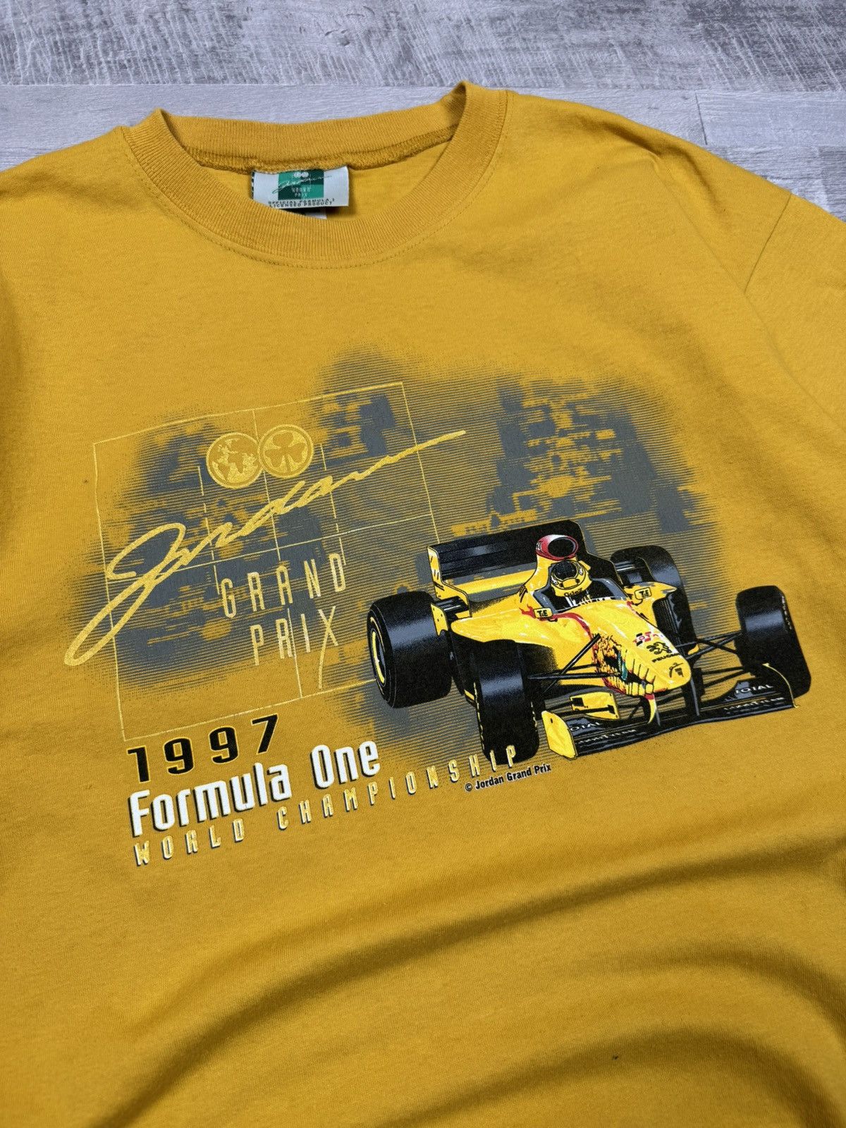 Formula 1 Vintage Jordan Grand Prix Official Formula 1 T shirt 1997 Size US L / EU 52-54 / 3 - 7 Thumbnail