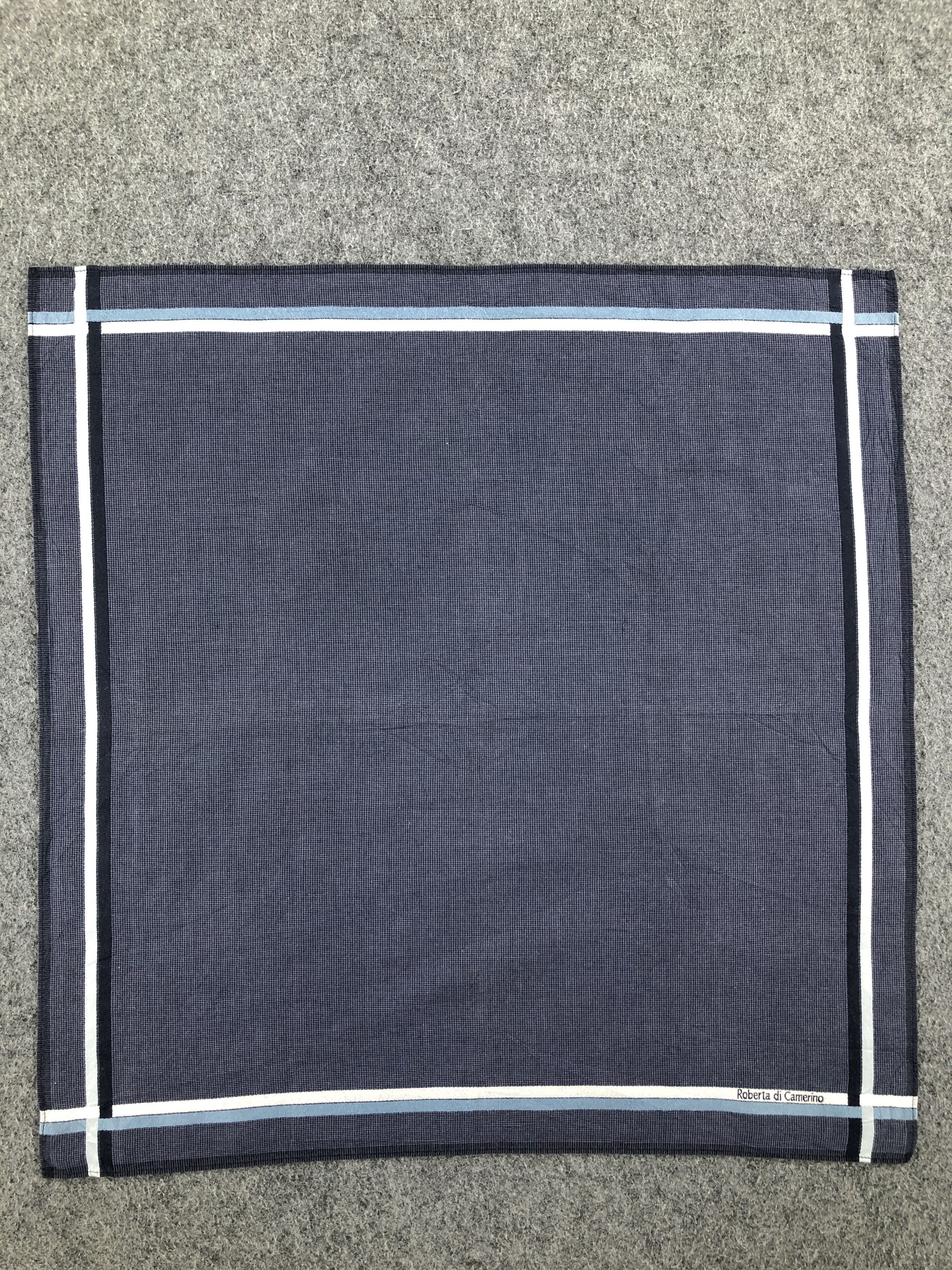 Roberta di Camerino × Vintage Roberta Di Camerino Handkerchief / Bandana / Neckerchief Size ONE SIZE - 3 Thumbnail