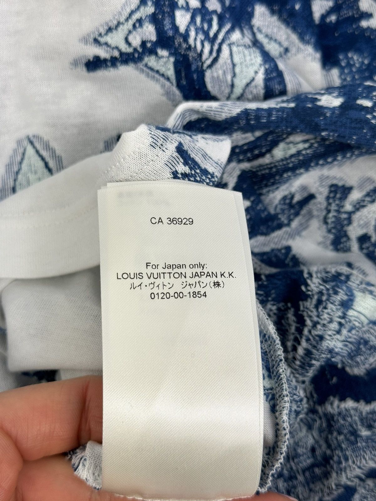 Louis Vuitton GRAPHIC COTTON T-SHIRT Size US XL / EU 56 / 4 - 9 Thumbnail