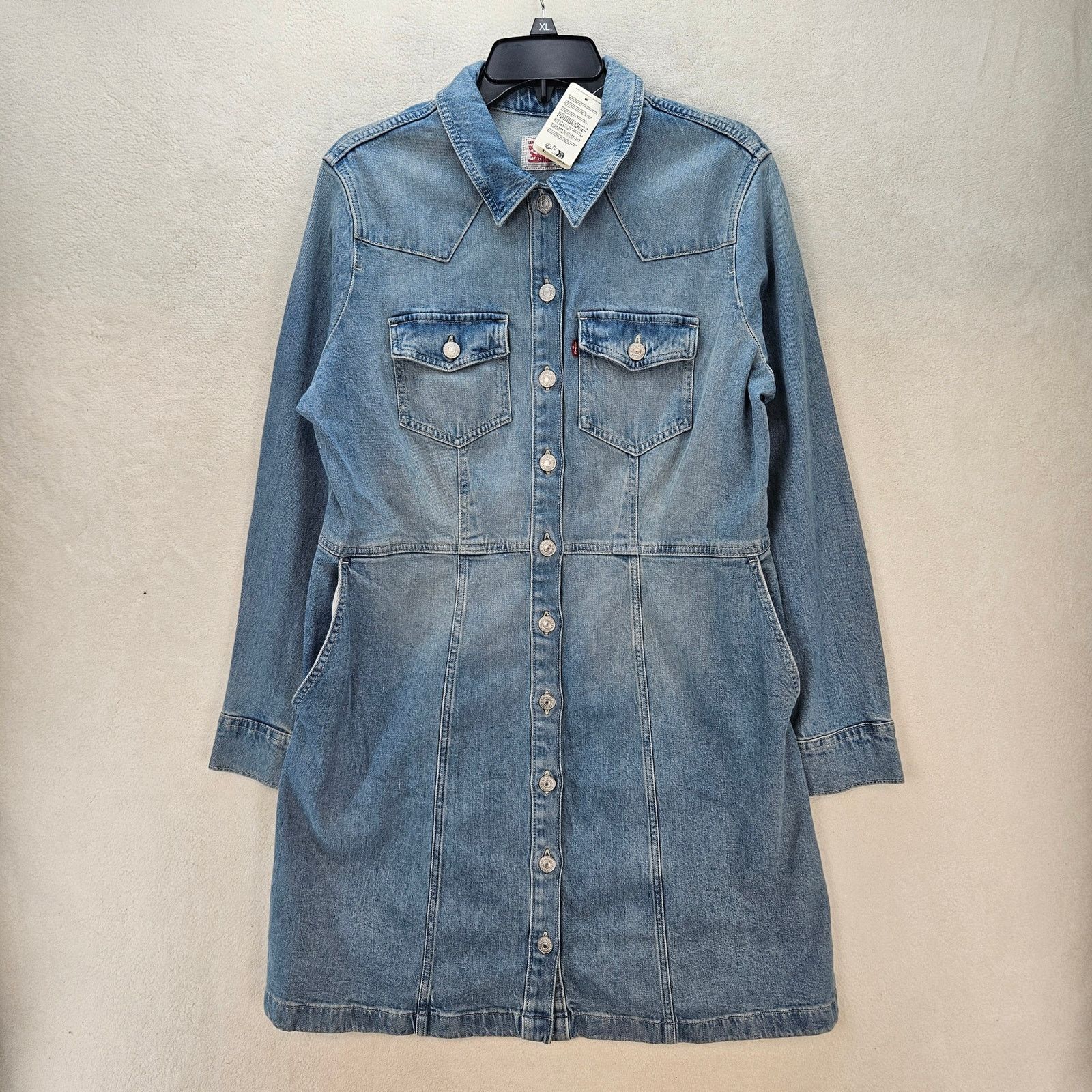 Levi's LEVI'S WOMEN'S XL FLYNN WESTERN DRESS NWT MEDIUM WASH A LINE Size XL / US 12-14 / IT 48-50 - 1 Thumbnail