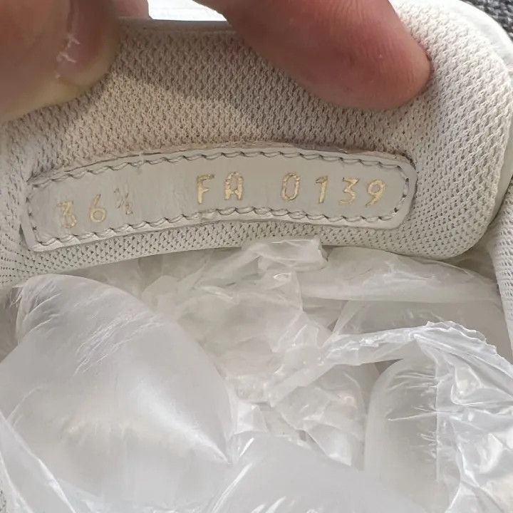 Louis Vuitton Louis Vuitton Time Out Low-Top Sneakers for Women -2508 Size US 6 / IT 36 - 5 Thumbnail