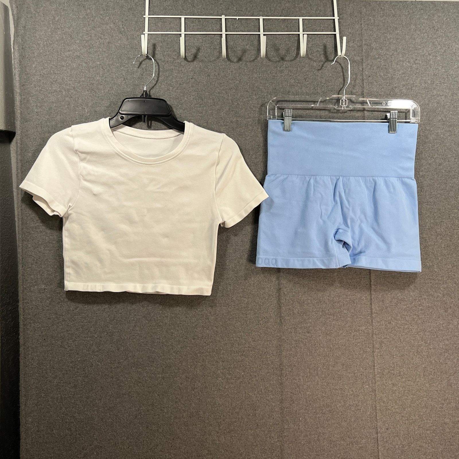 Other OQQ Workout 2 PC White Crop Top Size M and Blue Short Size L Size L / US 10 / IT 46 - 1 Thumbnail