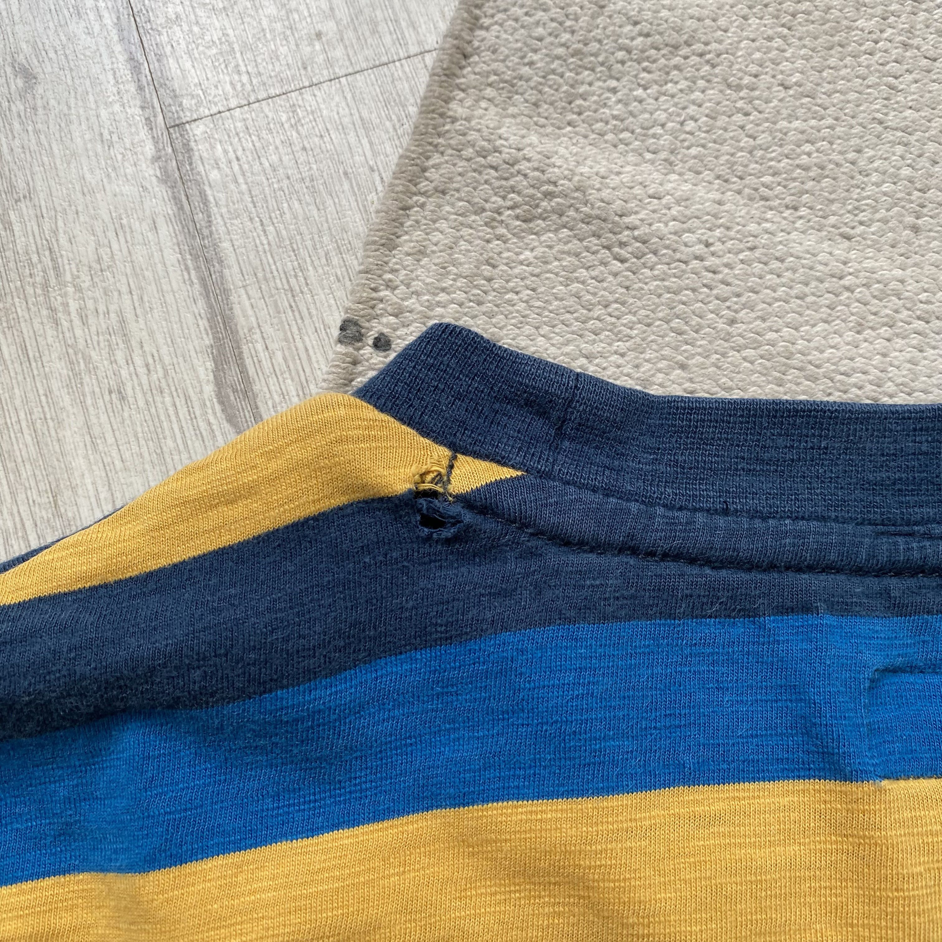 Guess Vintage Guess striped tee Asap rocky vibe t-shirt Size US M / EU 48-50 / 2 - 6 Thumbnail
