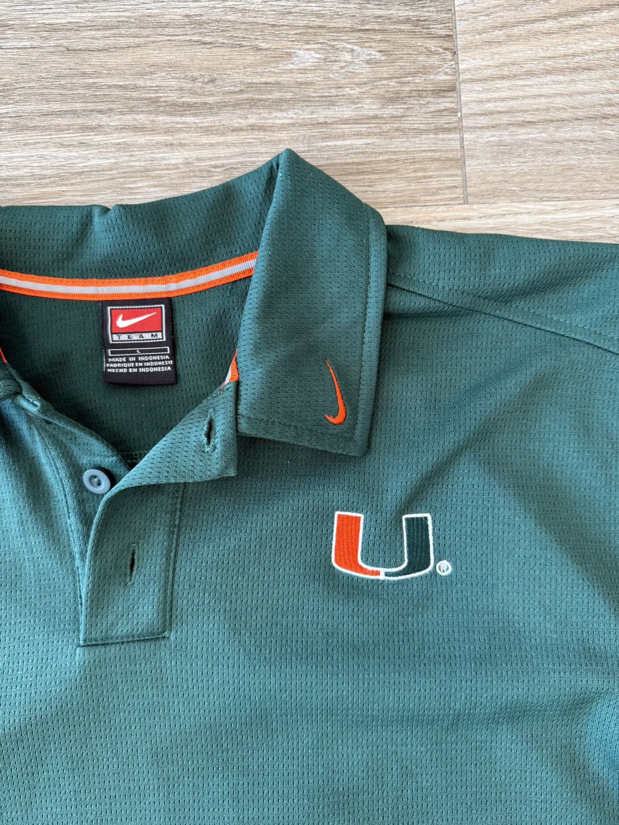 Nike Vintage Nike Miami Hurricanes Polo Size US L / EU 52-54 / 3 - 3 Thumbnail
