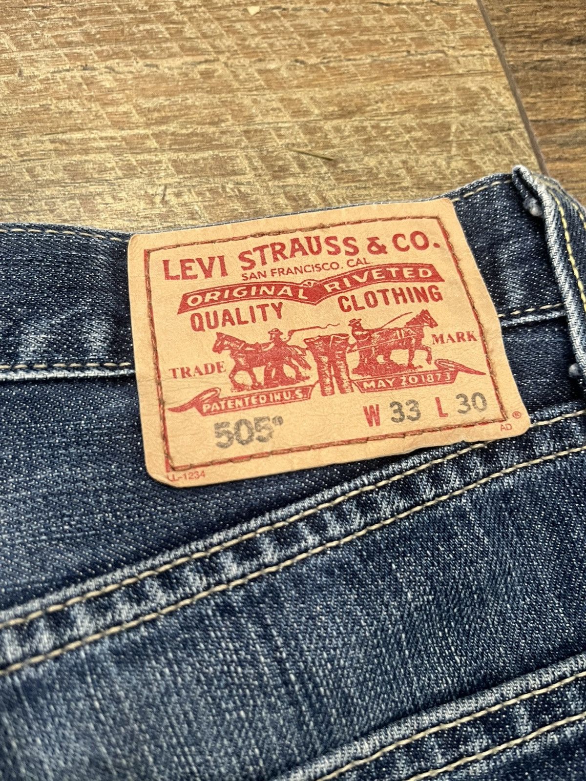Levi's Vintage Y2k Levis 505 Blue Jeans Regular Fit - 33x30 Size US 33 - 7 Thumbnail
