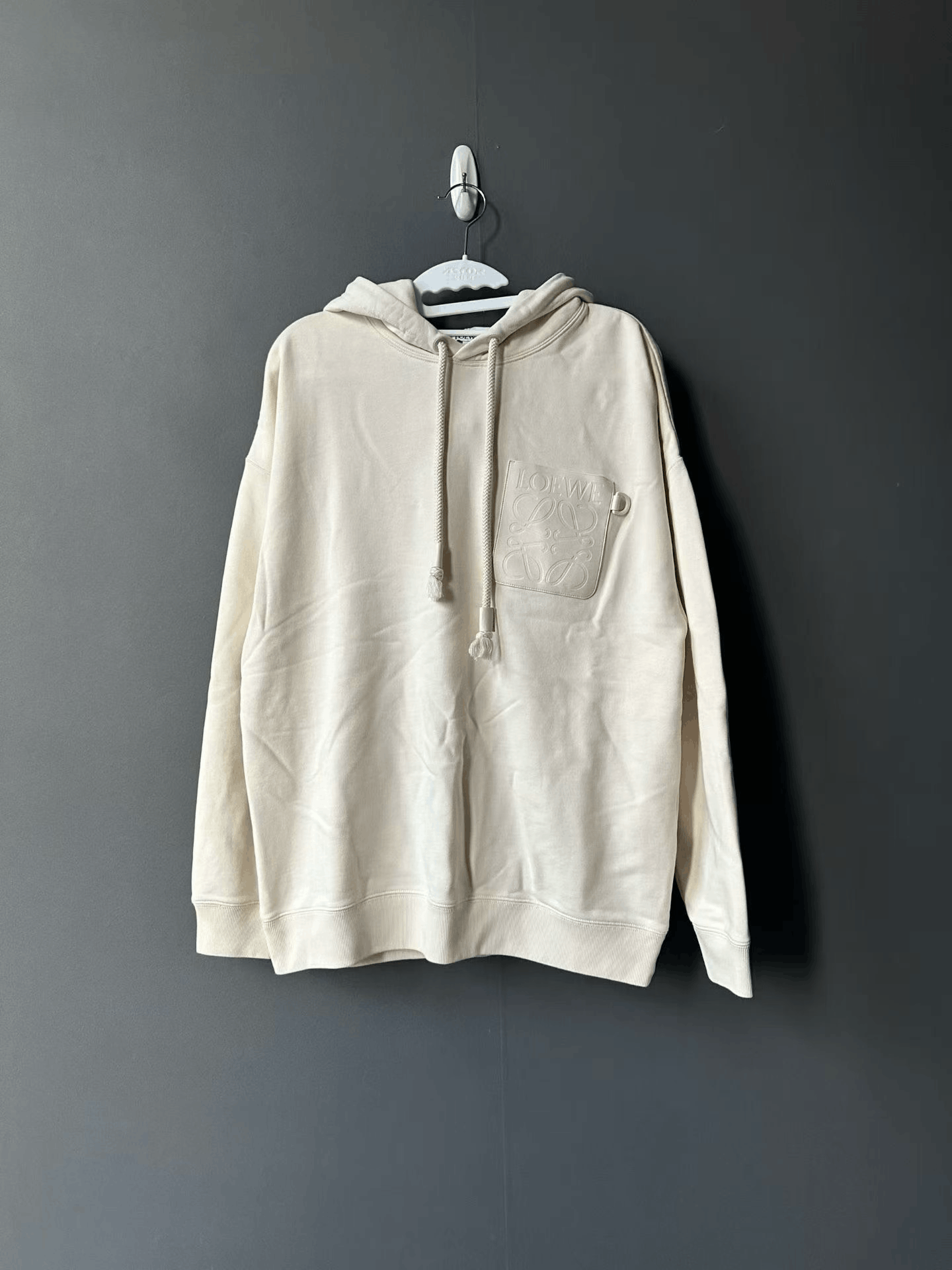 Loewe Loewe White Leather Label Hoodie Size US S / EU 44-46 / 1 - 1 Thumbnail