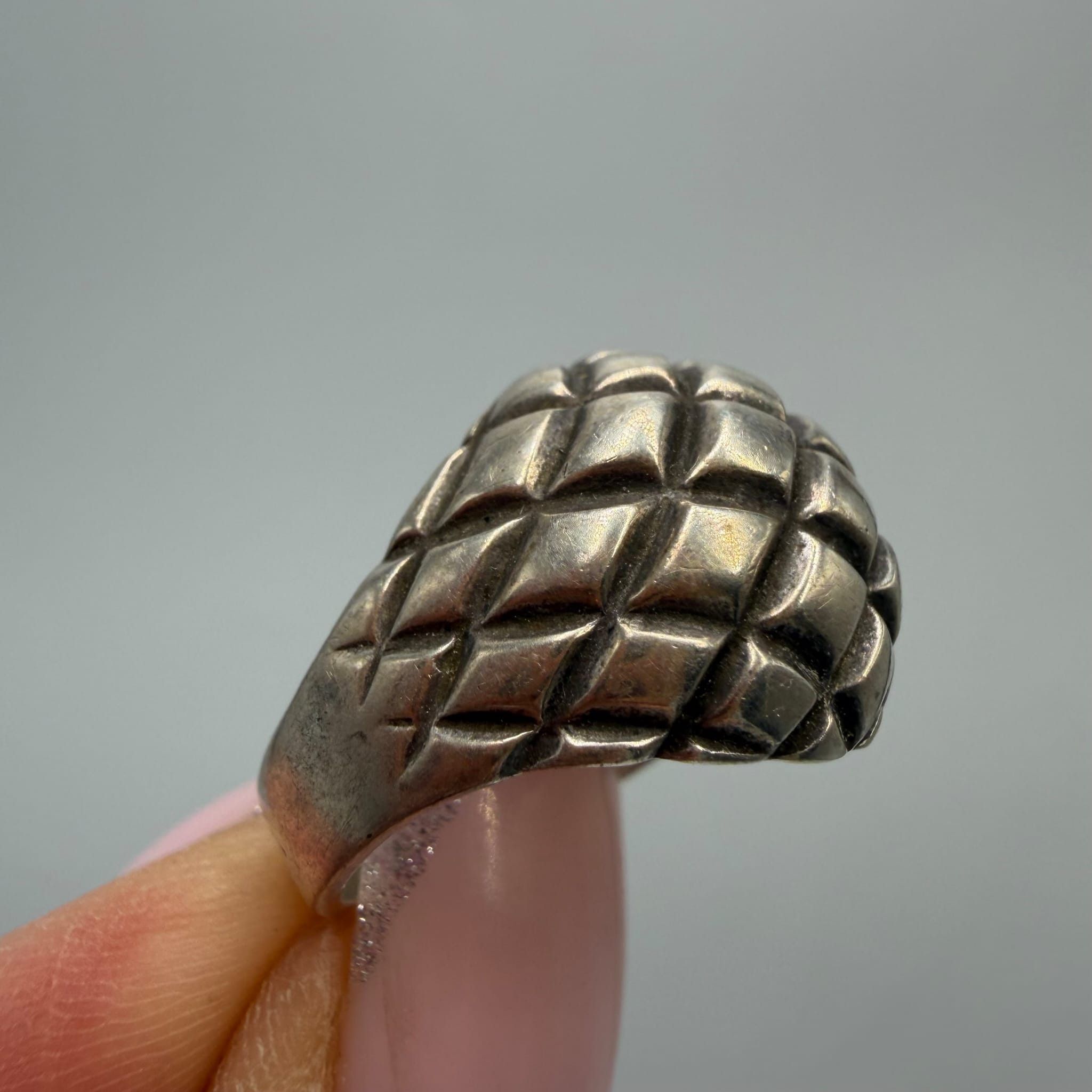 Vintage Vintage 925 Sterling Silver Ring Textured Dome Design Size 7 Size ONE SIZE - 4 Thumbnail