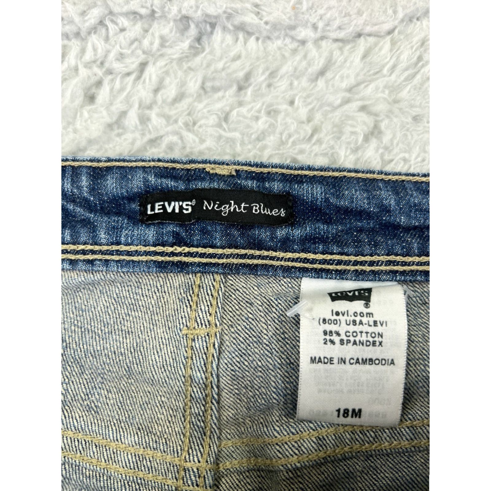 Levi's Levi's Women's Jeans Bootcut 18 High Rise Blue Denim Cotton 35x31 Fall Winter Summer Spring Size 40" / US 18 - 6 Thumbnail