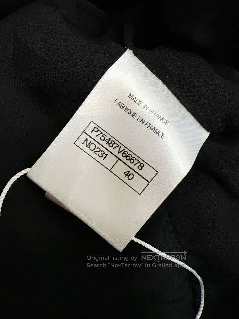 Chanel Chanel 23b black colour round neck four-pocket jacket Size S / US 4 / IT 40 - 7 Thumbnail