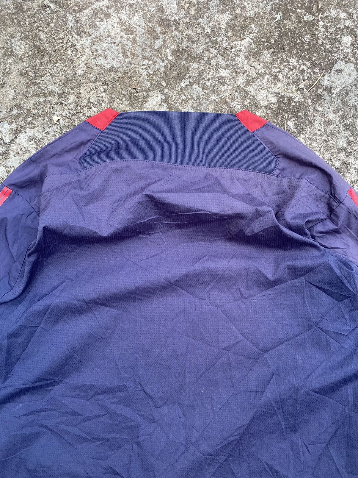 Adidas Vintage Adidas Pullover Windbreaker Size US L / EU 52-54 / 3 - 9 Thumbnail