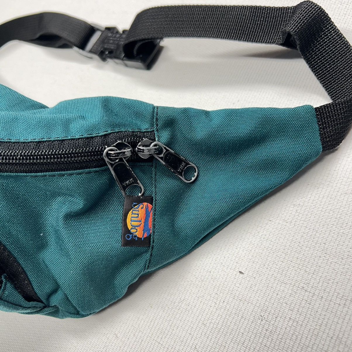 Vintage Sun Dog Fanny Pack Bag Green Belt Waist Adjustable Zip Size ONE SIZE - 4 Thumbnail