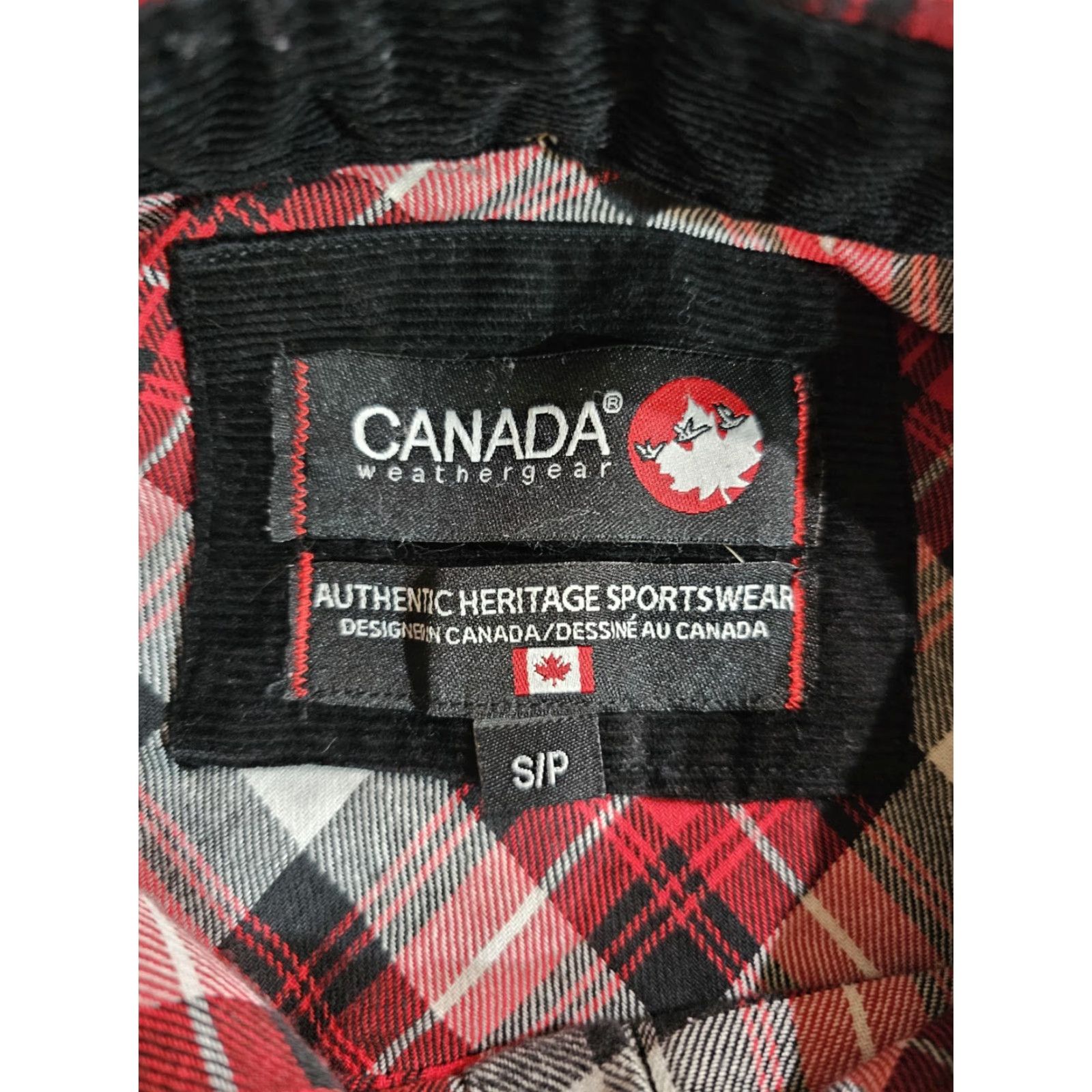 Vintage Canada Weather Gear Shirt Womens Sz Small Red/Blk Long Sleeve Button-Up Plaid Flannel 100% Cotton Casual Size S / US 4 / IT 40 - 4 Thumbnail