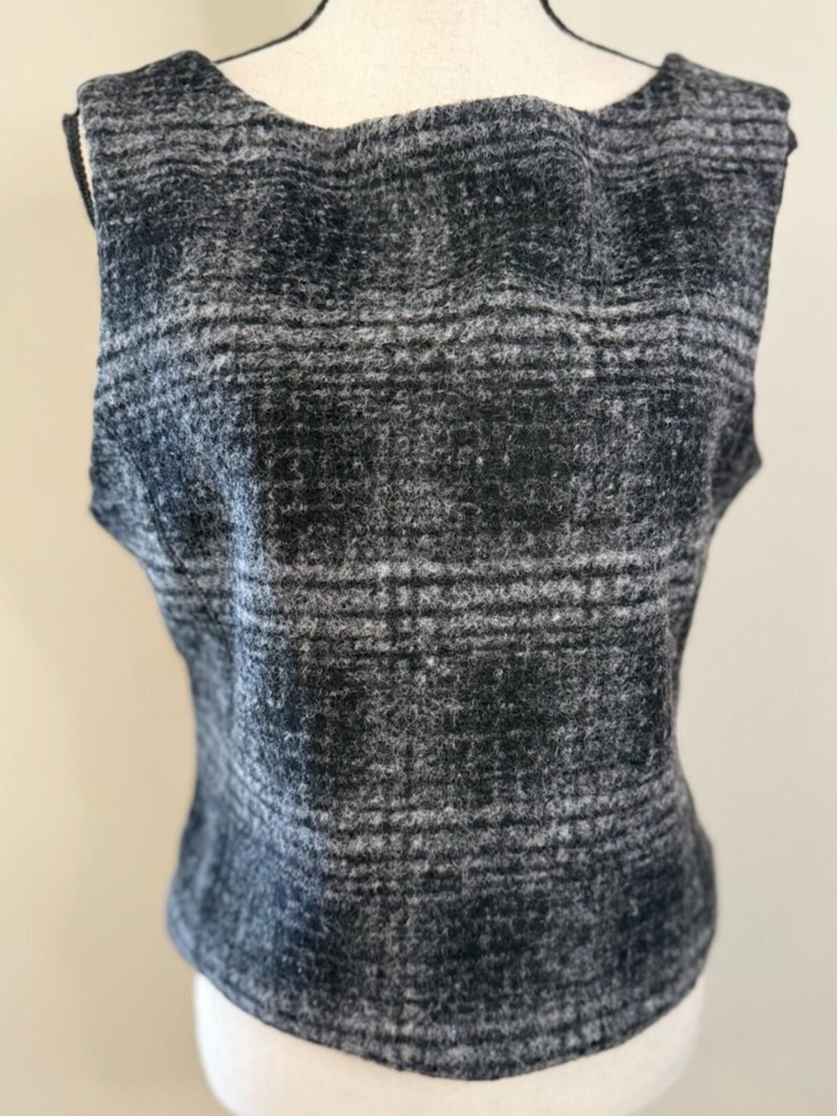 Other Wool blend plaid sleeveless sweater vest deep V back SZ 12 Size XL / US 12-14 / IT 48-50 - 6 Thumbnail