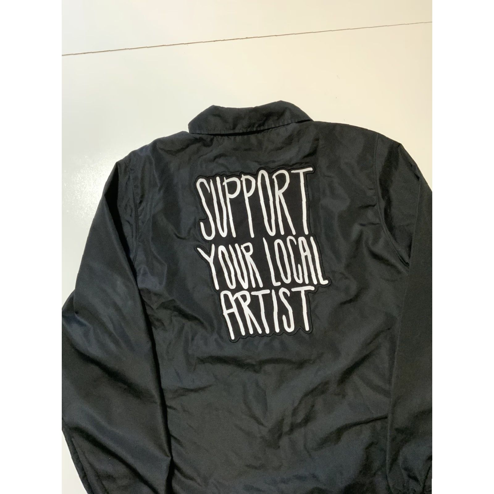 Vintage Secret Wells SYLA Support Your Local Artist Coaches Black Windbreaker Jacket M MD Windbreaker Jacket Men Black 47 Size US M / EU 48-50 / 2 - 6 Thumbnail